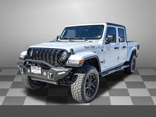 2022 Jeep Gladiator Altitude 4x4