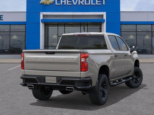 White Sands 2026 Chevrolet Silverado 1500 Custom Trail Boss