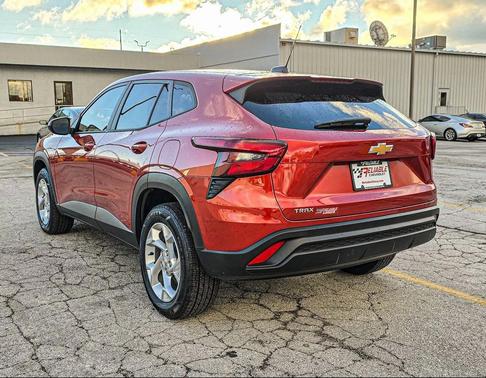2024 Chevrolet Trax LS
