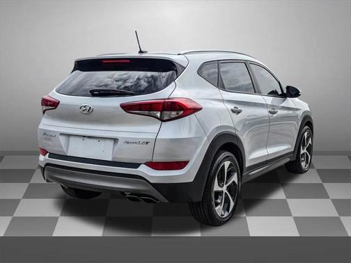 2016 Hyundai TUCSON Sport