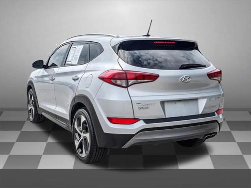 2016 Hyundai TUCSON Sport