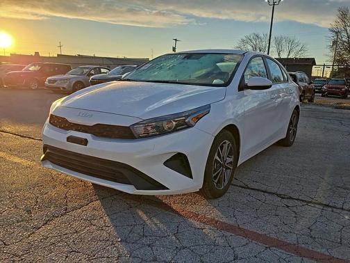 2024 Kia Forte LXS