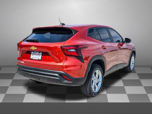 Cayenne Orange Metallic 2024 Chevrolet Trax LS