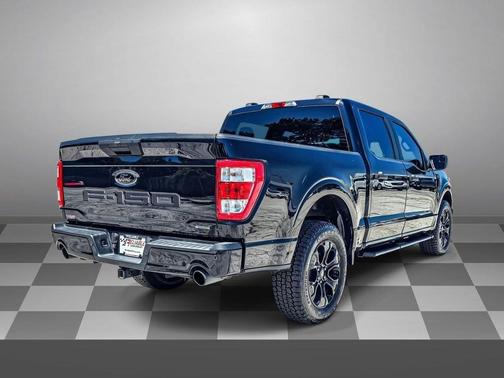 Agate Black Metallic 2022 Ford F-150 XL
