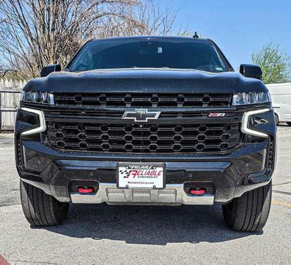 Black 2023 Chevrolet Suburban 4WD Z71