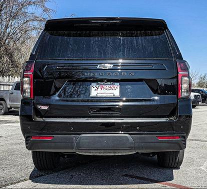 Black 2023 Chevrolet Suburban 4WD Z71