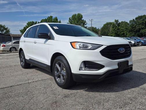 Oxford White 2022 Ford Edge SEL