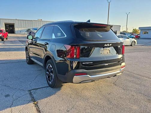 2024 Kia Sorento S