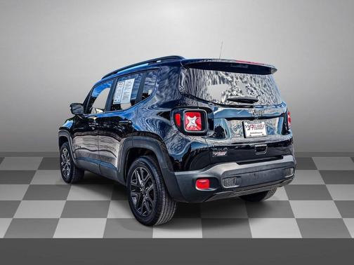 Black Clearcoat 2023 Jeep Renegade Altitude
