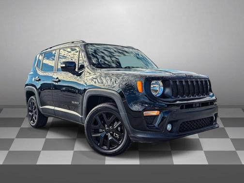 Black Clearcoat 2023 Jeep Renegade Altitude