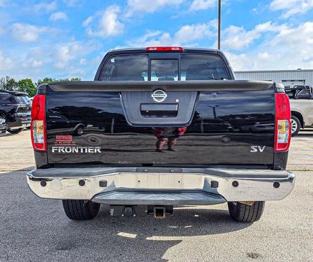 Super Black 2015 Nissan Frontier SV