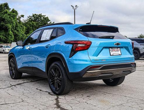 Marina Blue Metallic 2025 Chevrolet Trax FWD ACTIV