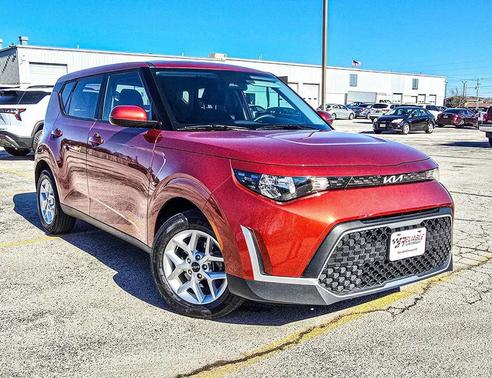 2024 Kia Soul LX