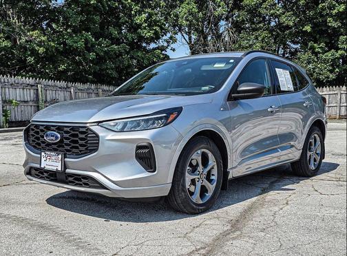 Iconic Silver Metallic 2023 Ford Escape ST-Line