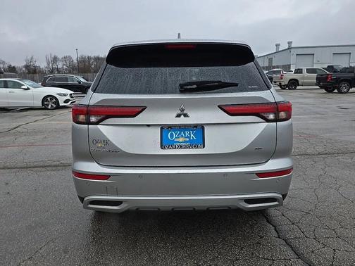 2024 Mitsubishi Outlander SE 2.5 S-AWC