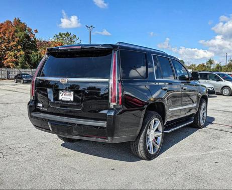 2016 Cadillac Escalade Luxury