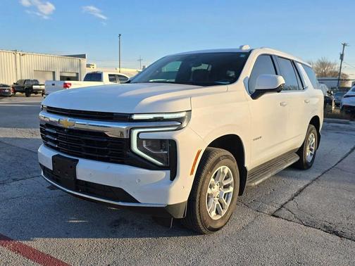 2025 Chevrolet Tahoe LS