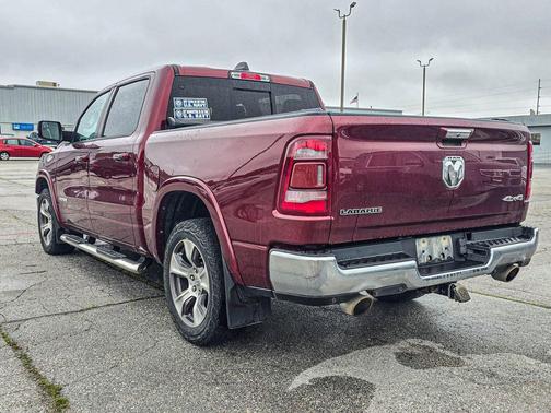 Delmonico Red Pearlcoat 2021 RAM 1500 Laramie