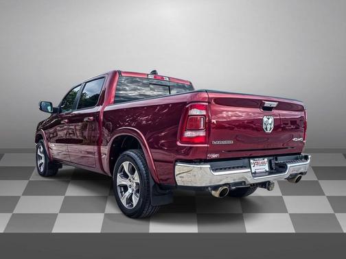 Delmonico Red Pearlcoat 2021 RAM 1500 Laramie