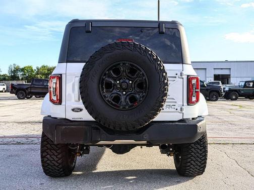Oxford White 2022 Ford Bronco Wildtrak