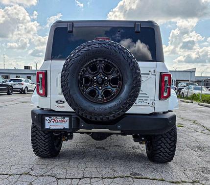 Oxford White 2022 Ford Bronco Wildtrak