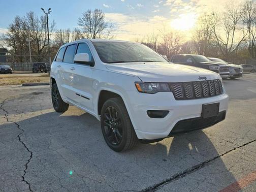 2019 Jeep Grand Cherokee Altitude