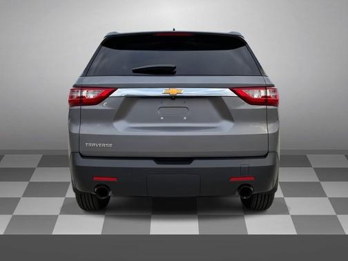 Satin Steel Metallic 2020 Chevrolet Traverse LS