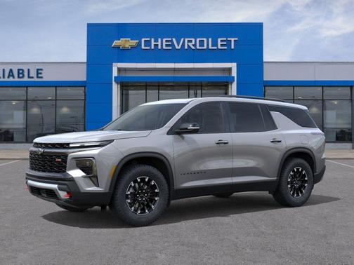 Sterling Gray Metallic 2026 Chevrolet Traverse AWD Z71