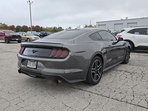 2020 Ford Mustang EcoBoost