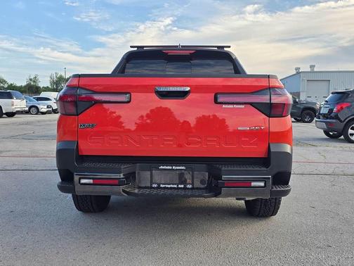 Canyon Red 2025 Hyundai SANTA CRUZ XRT