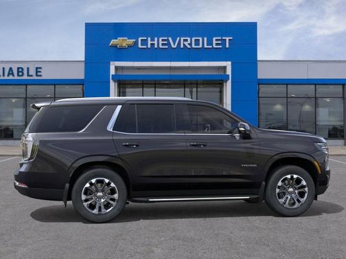 Dark Ash Metallic 2026 Chevrolet Tahoe LT