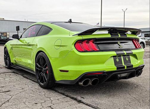 2020 Ford Shelby GT500 Base