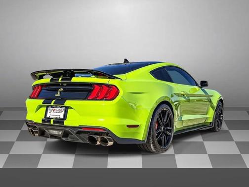 2020 Ford Shelby GT500 Base