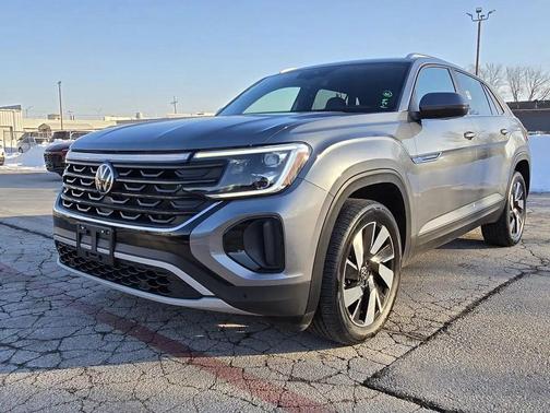 2025 Volkswagen Atlas Cross Sport 2.0T SE w/Technology 4MOTION