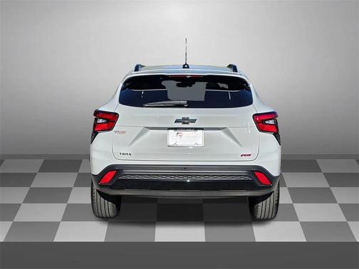2025 Chevrolet Trax FWD 2RS