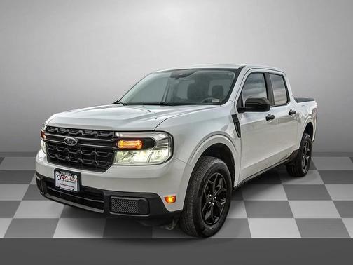 2023 Ford Maverick XL
