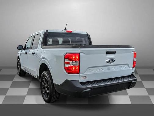2023 Ford Maverick XL