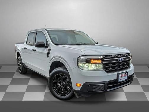 2023 Ford Maverick XL