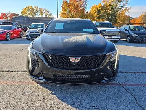 2025 Cadillac CT5 Sport