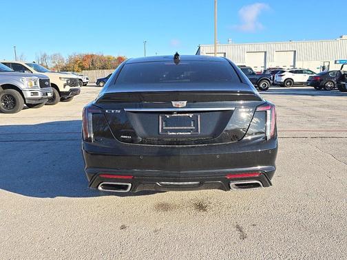 2025 Cadillac CT5 Sport