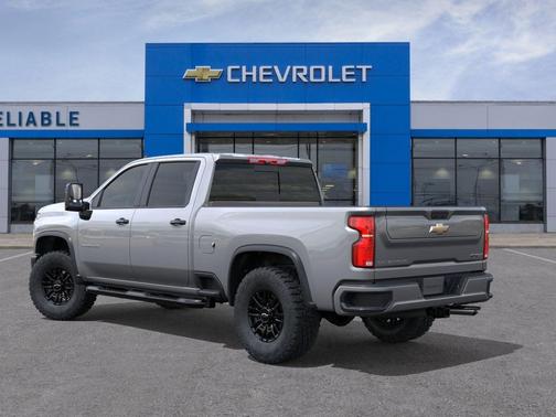 Sterling Gray Metallic 2026 Chevrolet Silverado 2500 Crew Cab, Standard Bed, XR2, 4WD