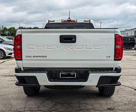 Summit White 2022 Chevrolet Colorado LT