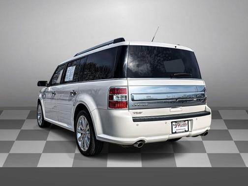 White Platinum Metallic Tri-Coat 2019 Ford Flex Limited