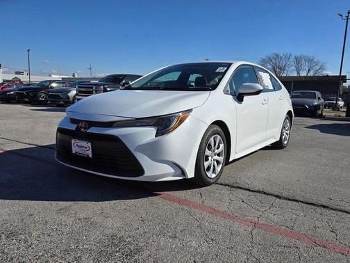 2023 Toyota Corolla LE