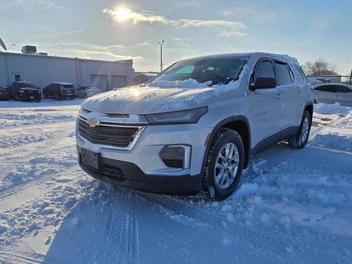 2022 Chevrolet Traverse LS