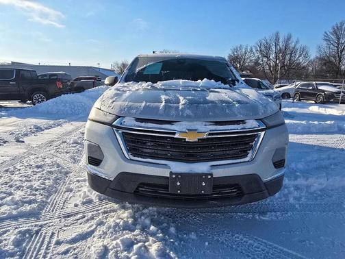 2022 Chevrolet Traverse LS