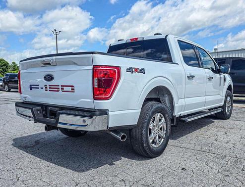 Oxford White 2021 Ford F-150 XLT