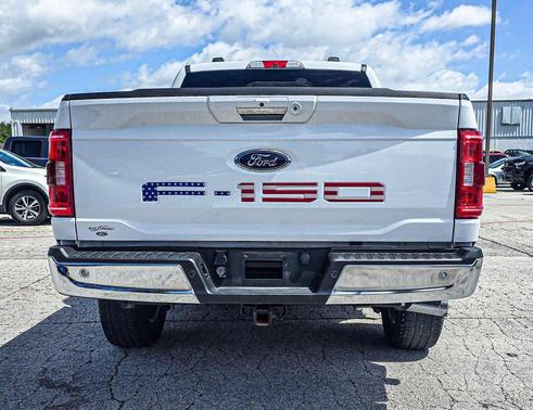 Oxford White 2021 Ford F-150 XLT