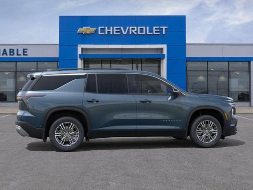Lakeshore Blue Metallic 2026 Chevrolet Traverse LT