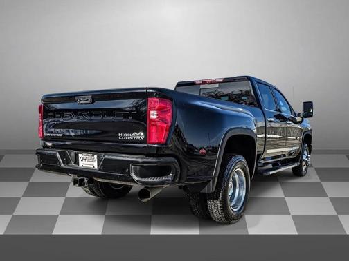 2024 Chevrolet Silverado 3500 High Country